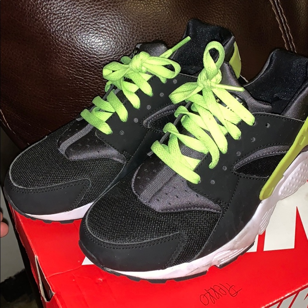 Nike huaraches